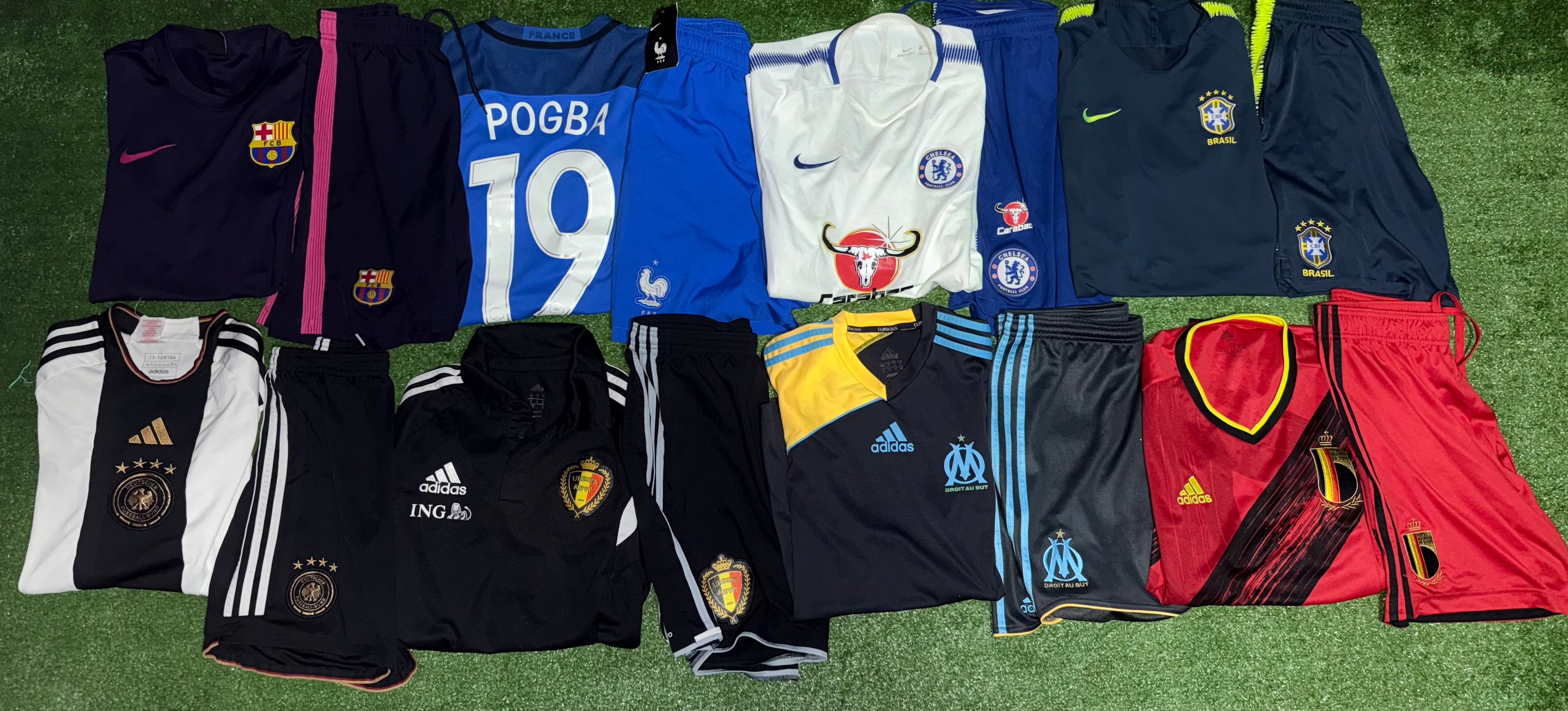 Jersey with short 16 pieces