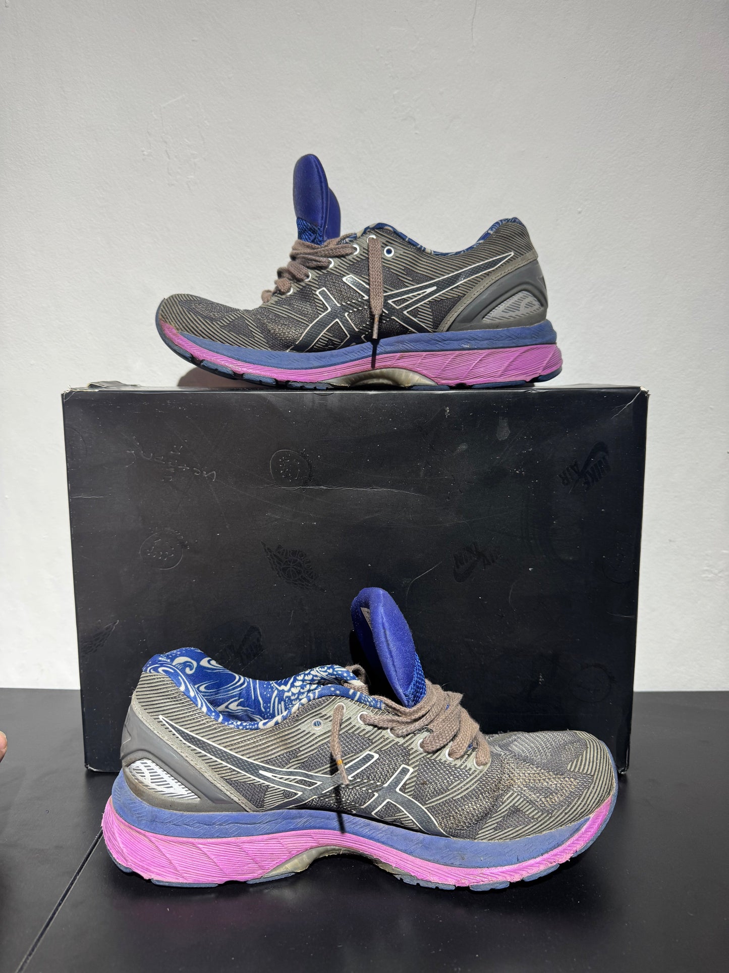 ASICS Gel-Nimbus 19 Noir/Mauve - Größe