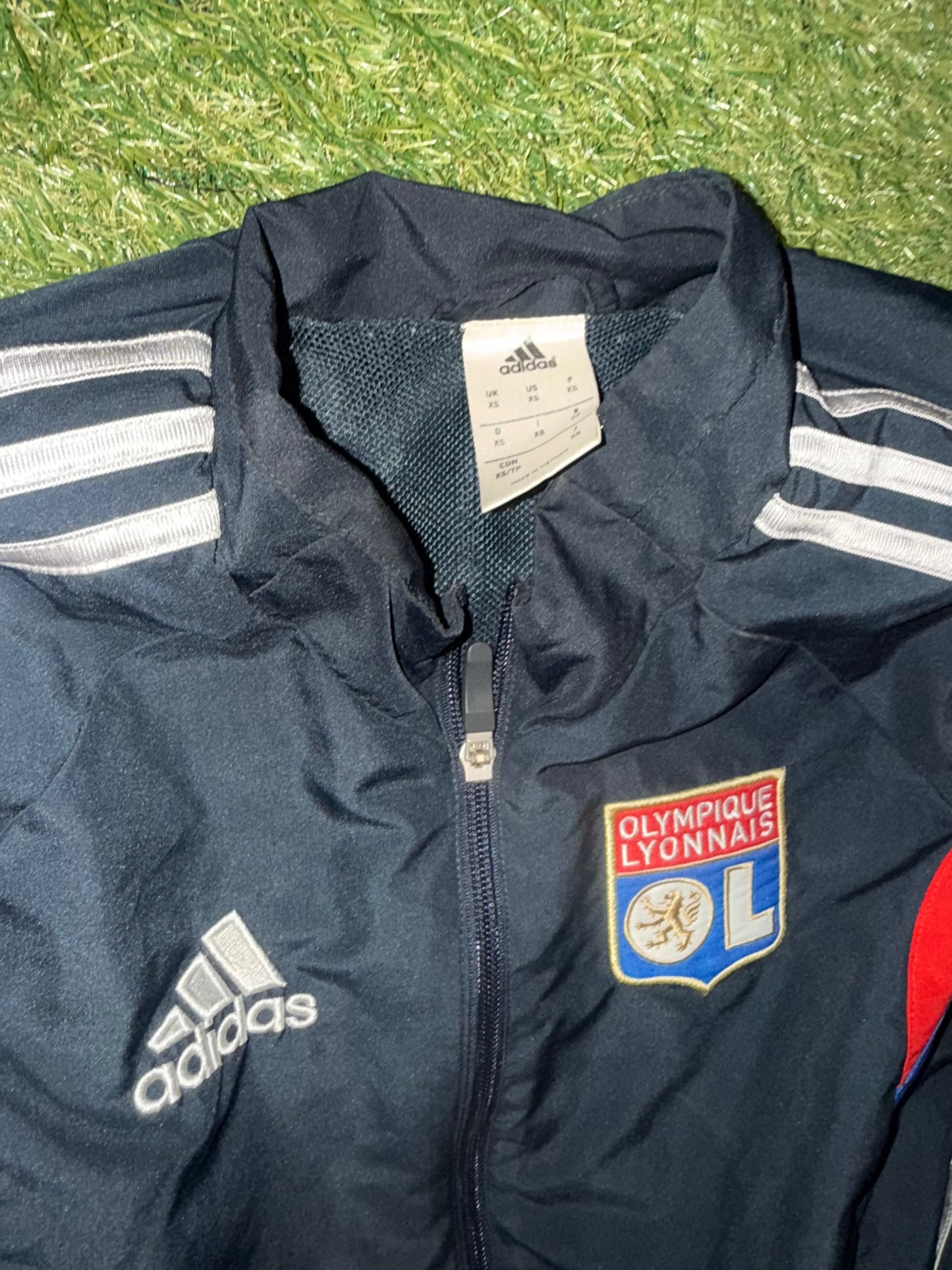 Überleben Olympique Lyonnais – 11/12 Jahre