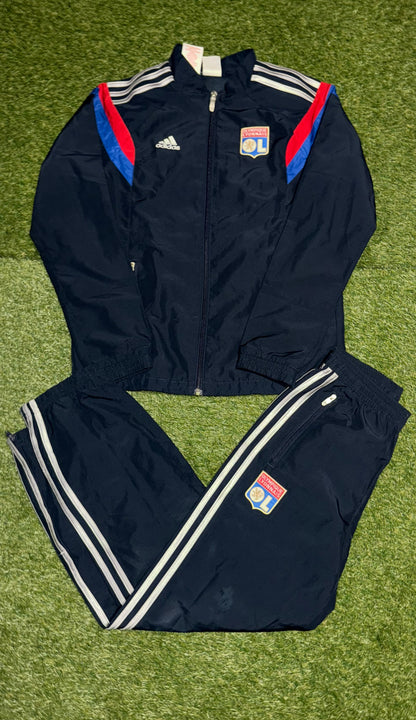 Überleben Olympique Lyonnais – 11/12 Jahre