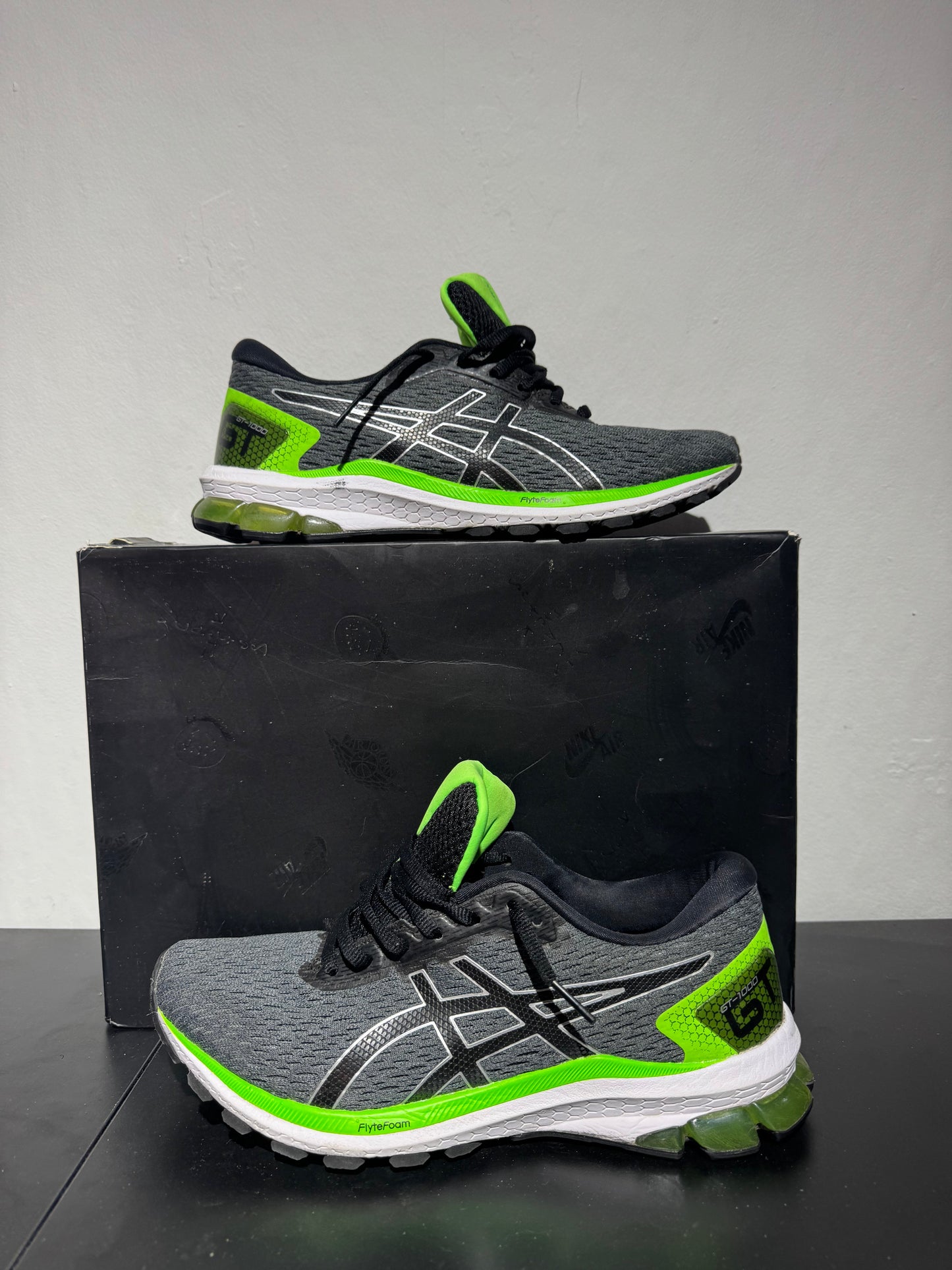 ASICS GT-1000 Noir/Vert - 41,5