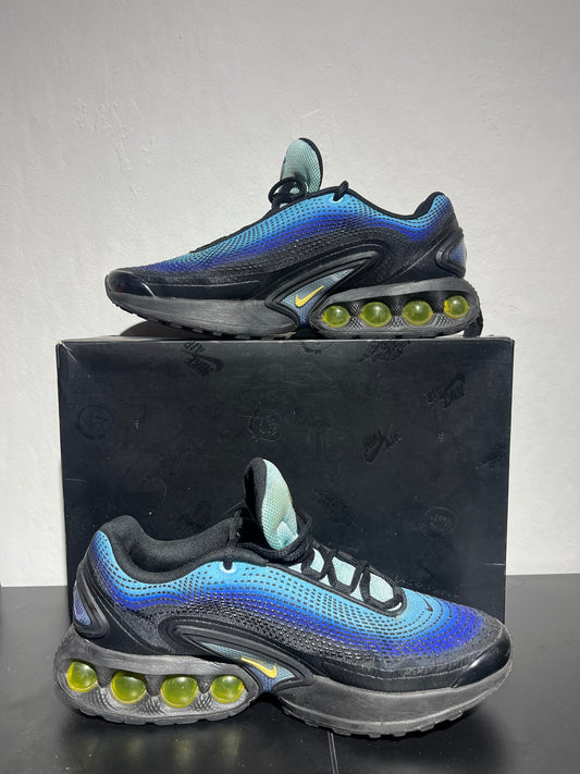 NIKE Air Max DN Blau - 44