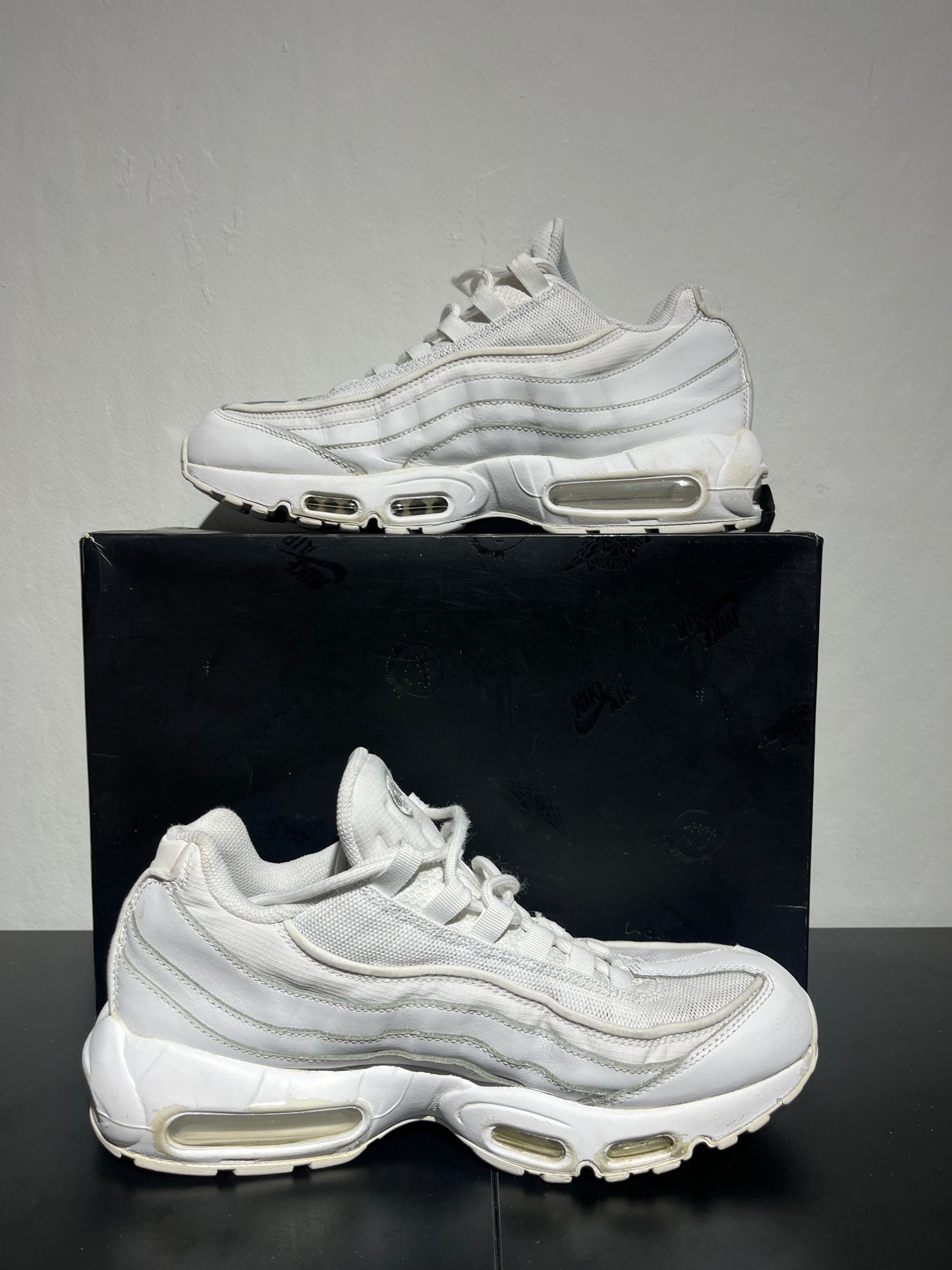 NIKE Air Max 95s Weiß - Größe 44,5