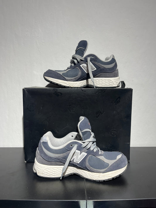 NEW BALANCE 2002R - 39,5