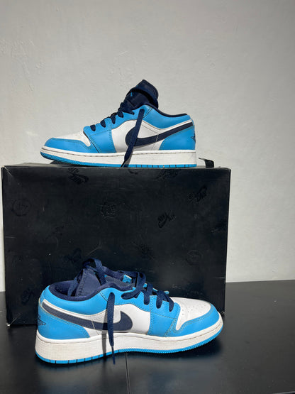 NIKE Air Jordan 1 Low UNC University Bleu - 38,5