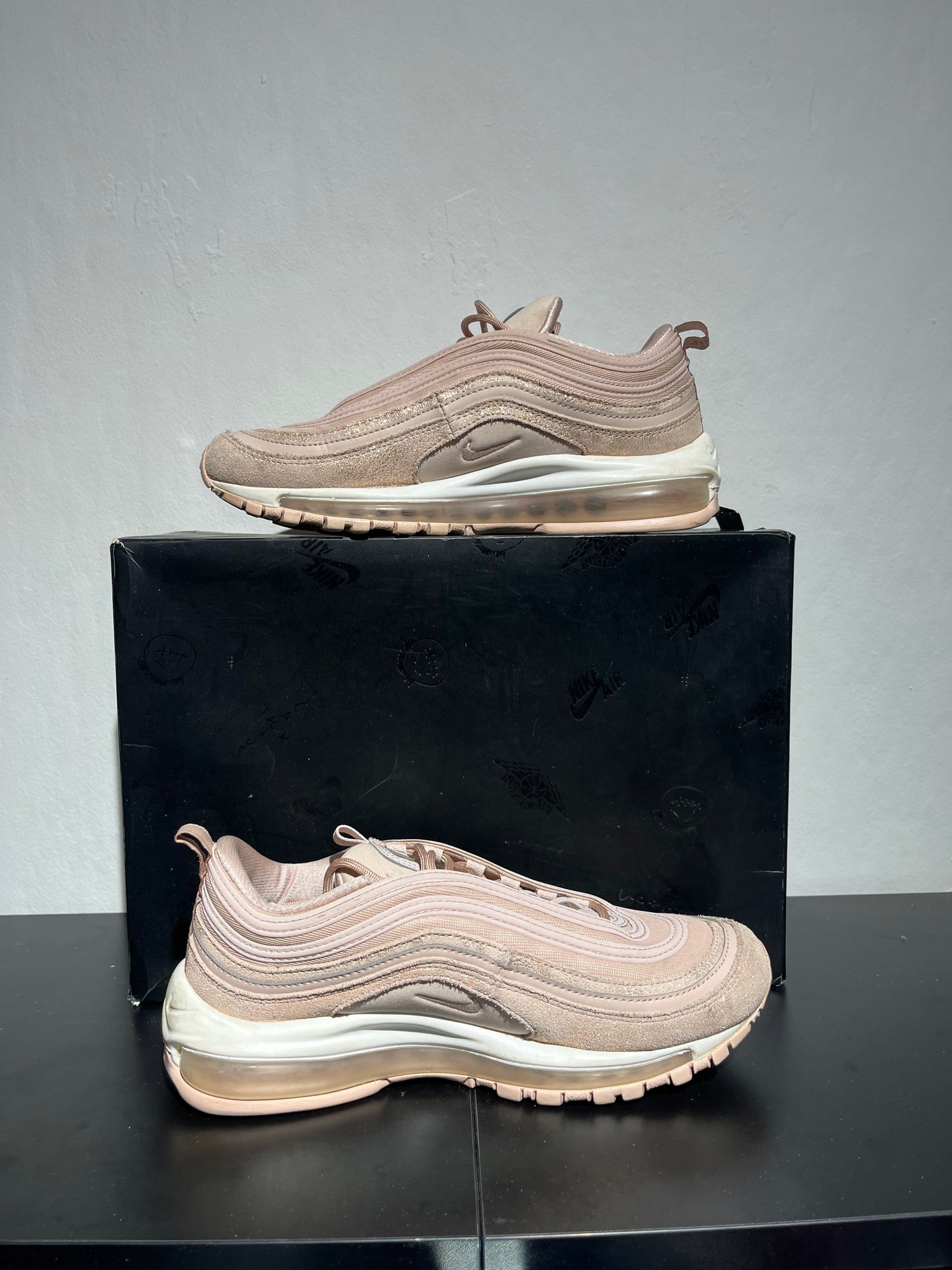 NIKE Air Max 97 Hellrosa - Größe 40,5