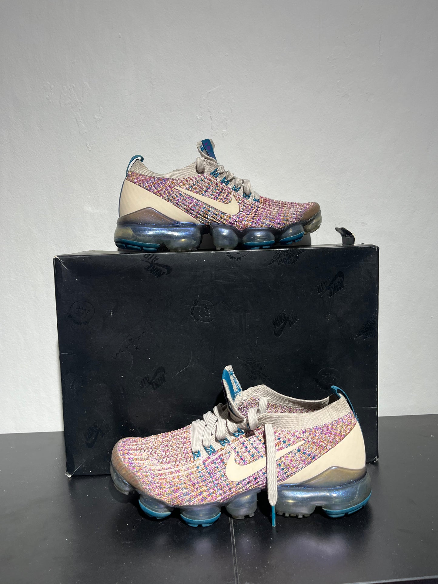 NIKE Air VaporMax Flyknit 3 - 38,5