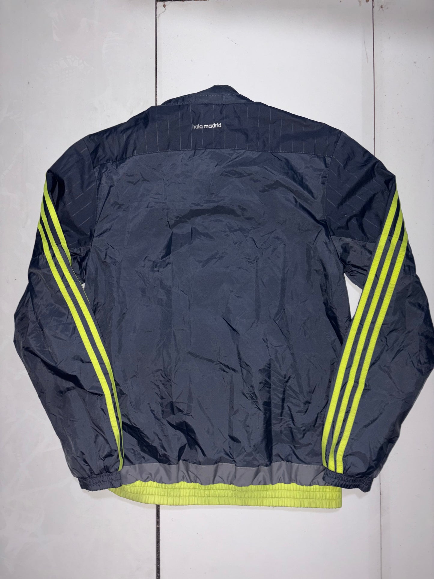 Haut de Survêtement Adidas Real Madrid CF Grau &amp; Grün - XS