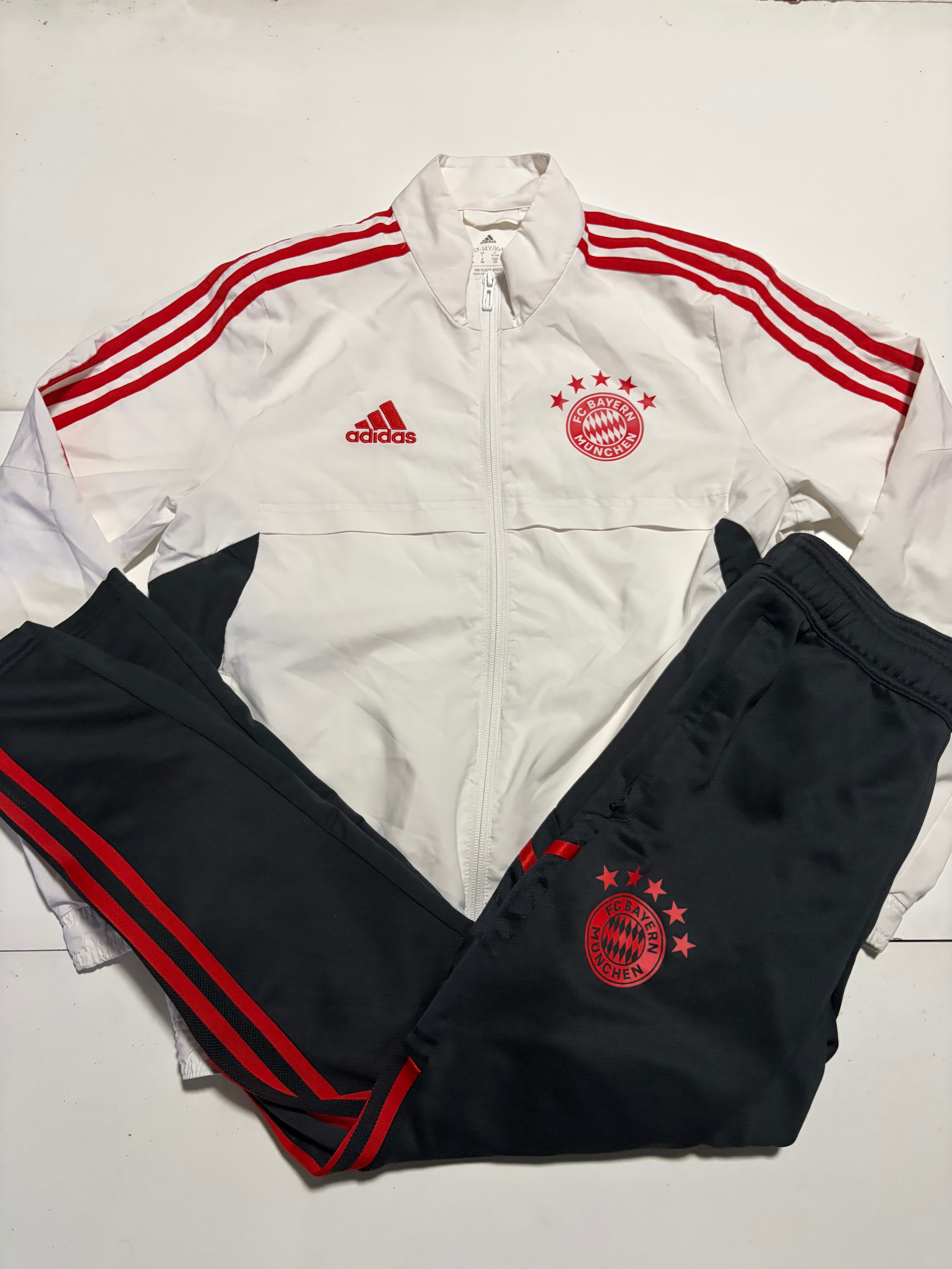 Survêtement Adidas FC Bayern München - XS